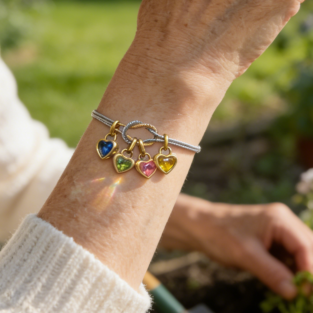 For Mom Custom Love Birthstone Knot Bracelet – Up to 14 Heart-Shaped Birthstones 