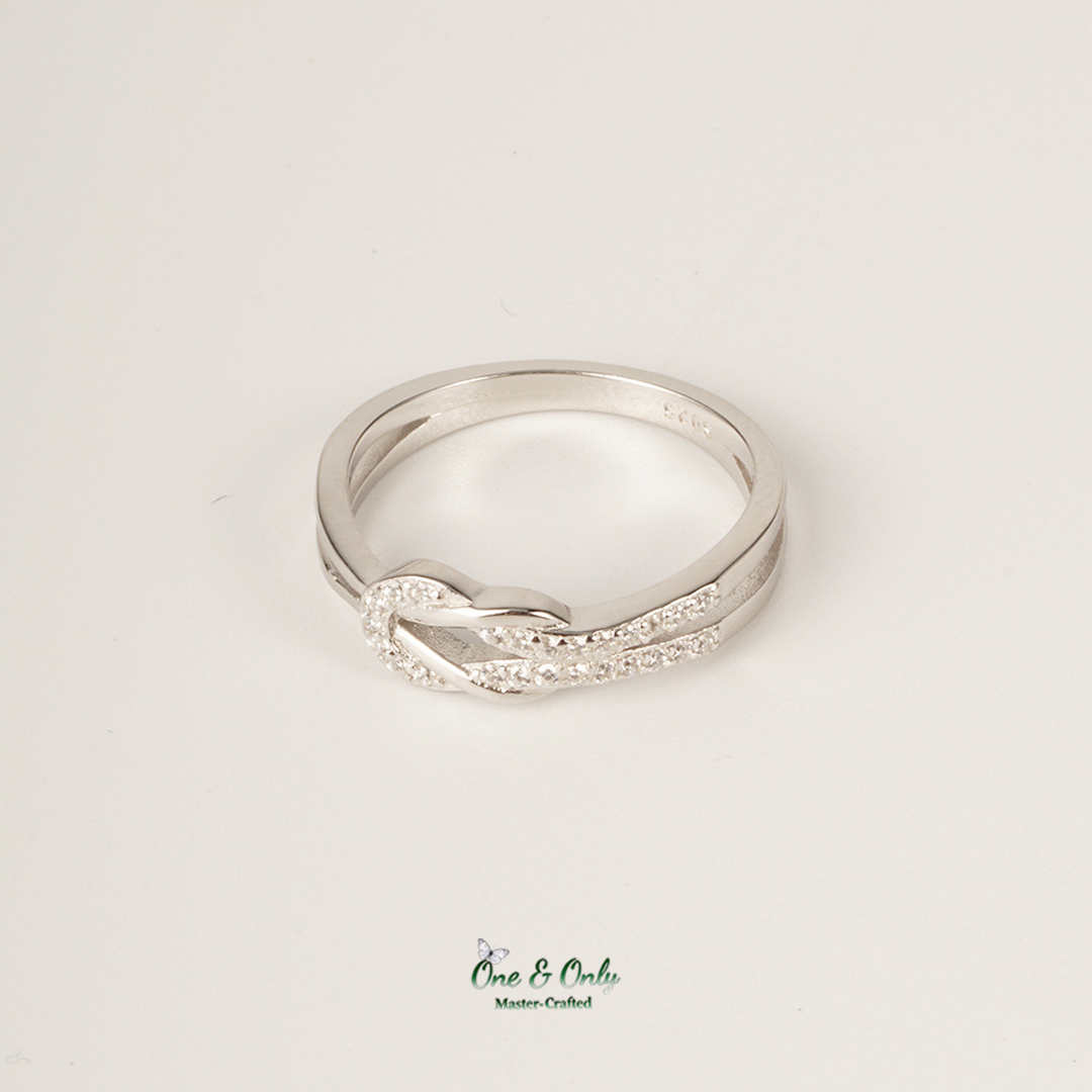 Matching Mother & Daughter Bond Special Sliver Knot Rings | Through every high and low,held as these matching knots