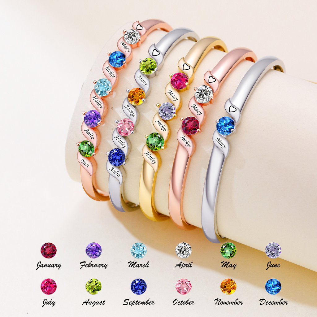 The Family Heartstring Bracelet : Personalized Gift for Mom & Grandma