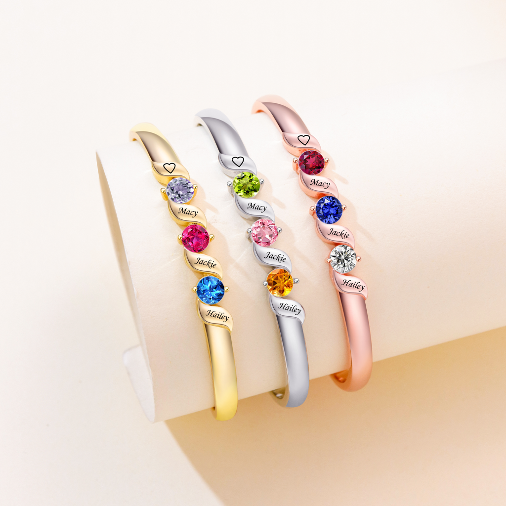 The Family Heartstring Bracelet : Personalized Gift for Mom & Grandma