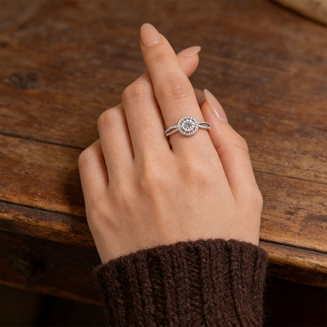 A Valentine’s Gift for Mom💞The Circle of Love Ring—Her Love Has No End