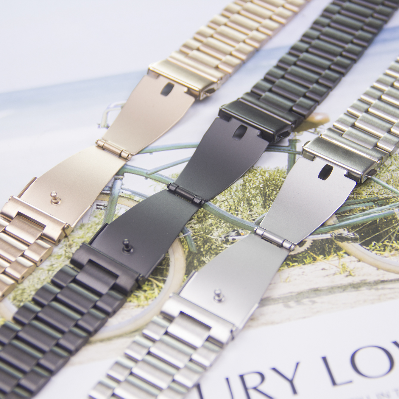 Watch strap made of stainless steel with a width of 22/20mm