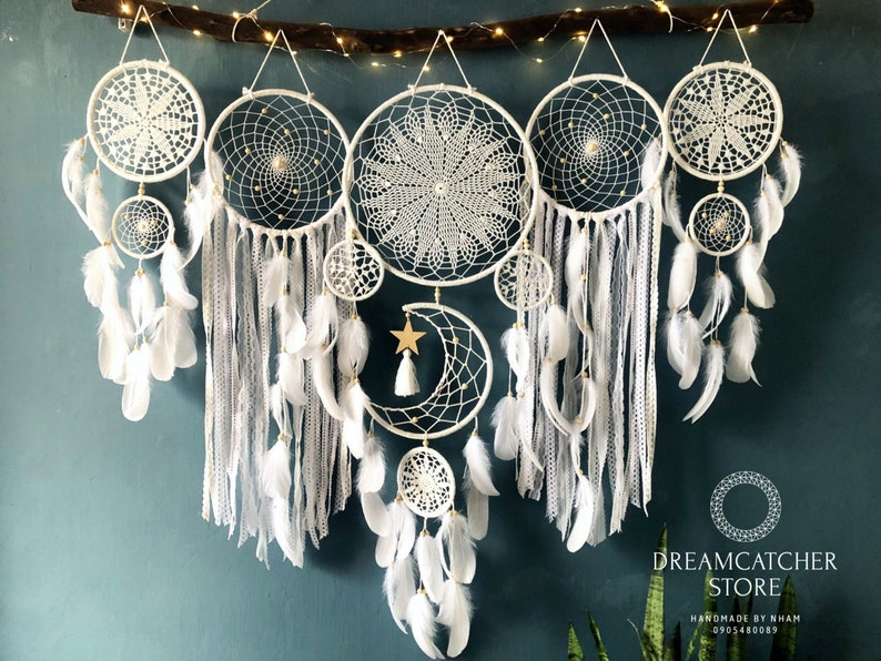 🌟 Dreamcatcher moon and stars hanging over the bed(🎁Hot Sale-$100 OF