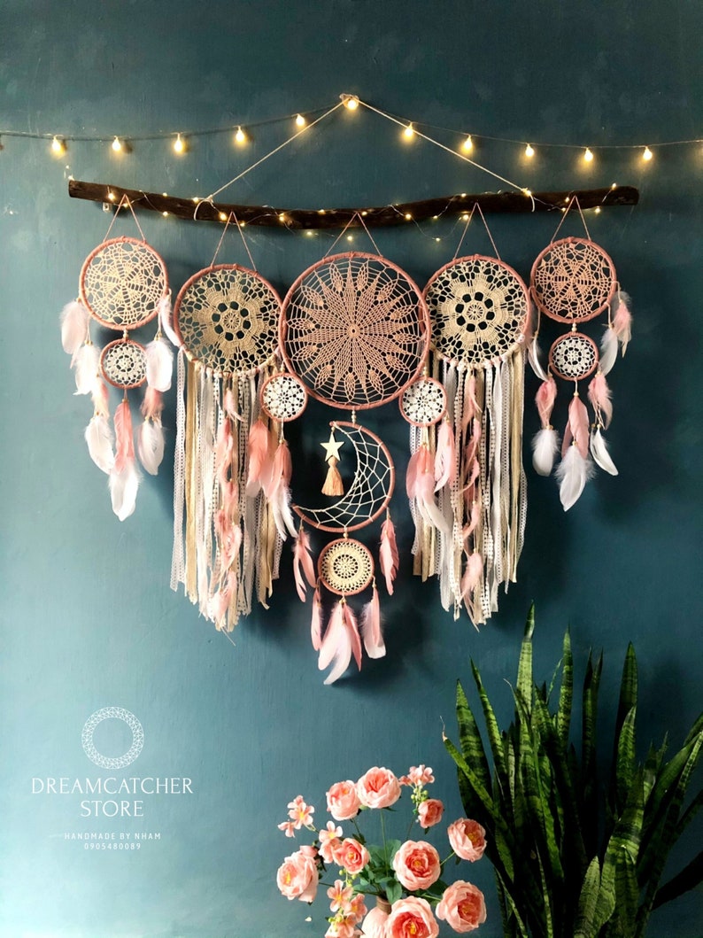 🌟 Dreamcatcher moon and stars hanging over the bed(🎁Hot Sale-$100 OF