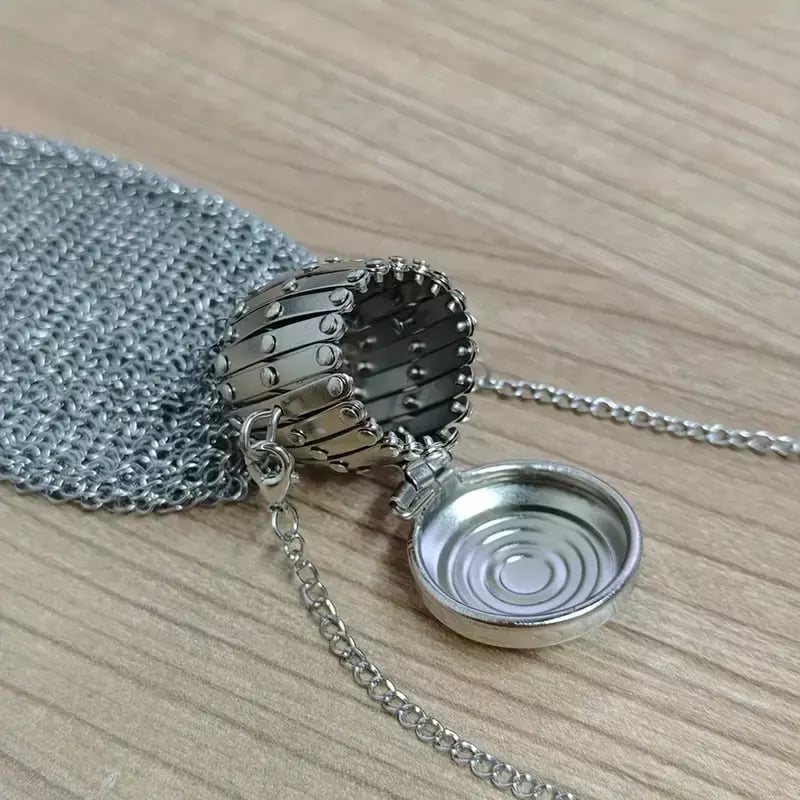 Handmade 1920's English Coin Purse