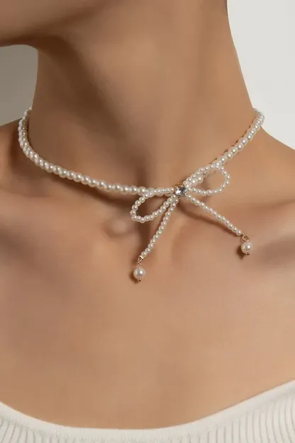 Fashion Bow Pearl Necklace