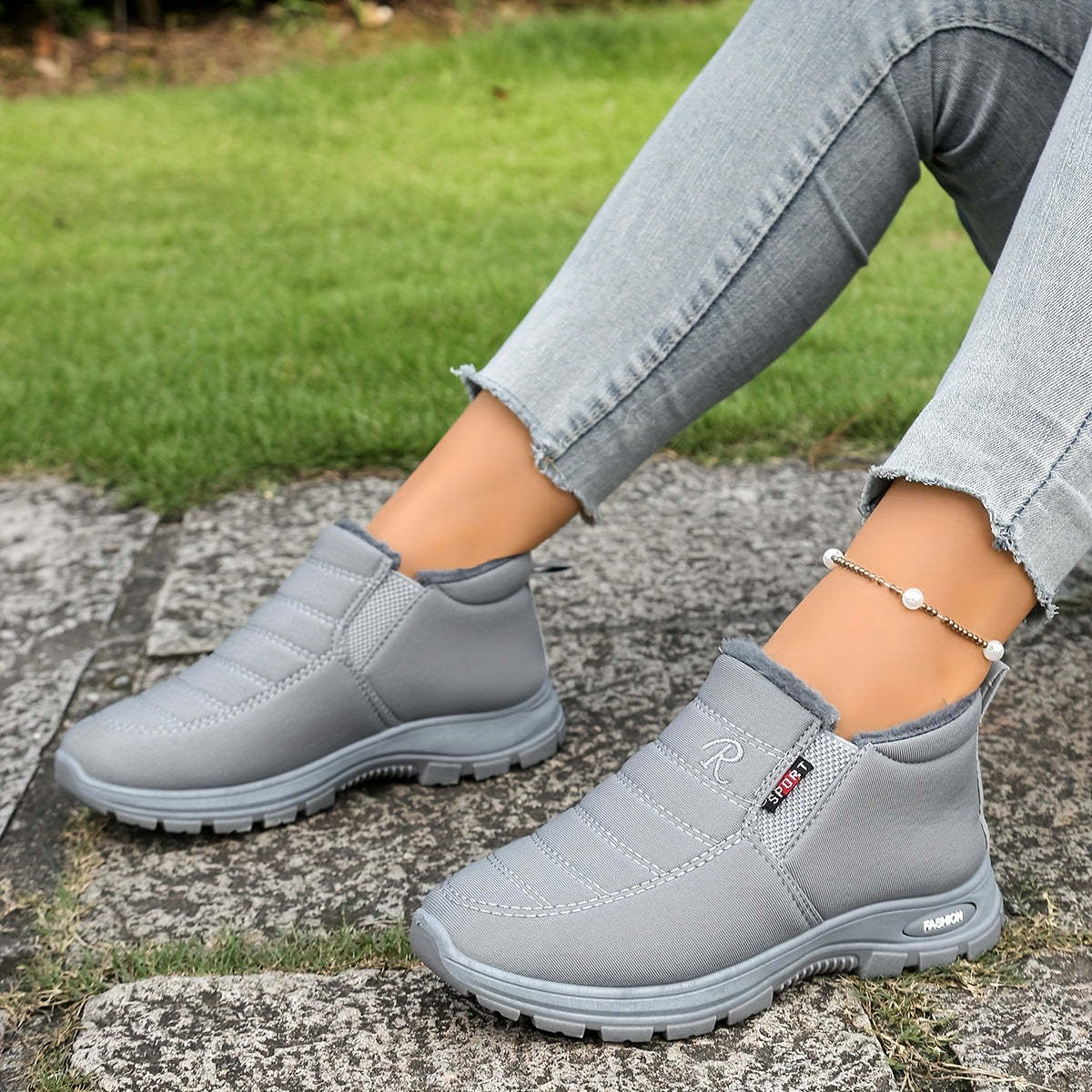 🔥Last Day Promotion 50% OFF🔥 Unisex Warm Sheepskin-Lined Boots , Easy To Wear, Comfortable When Walking