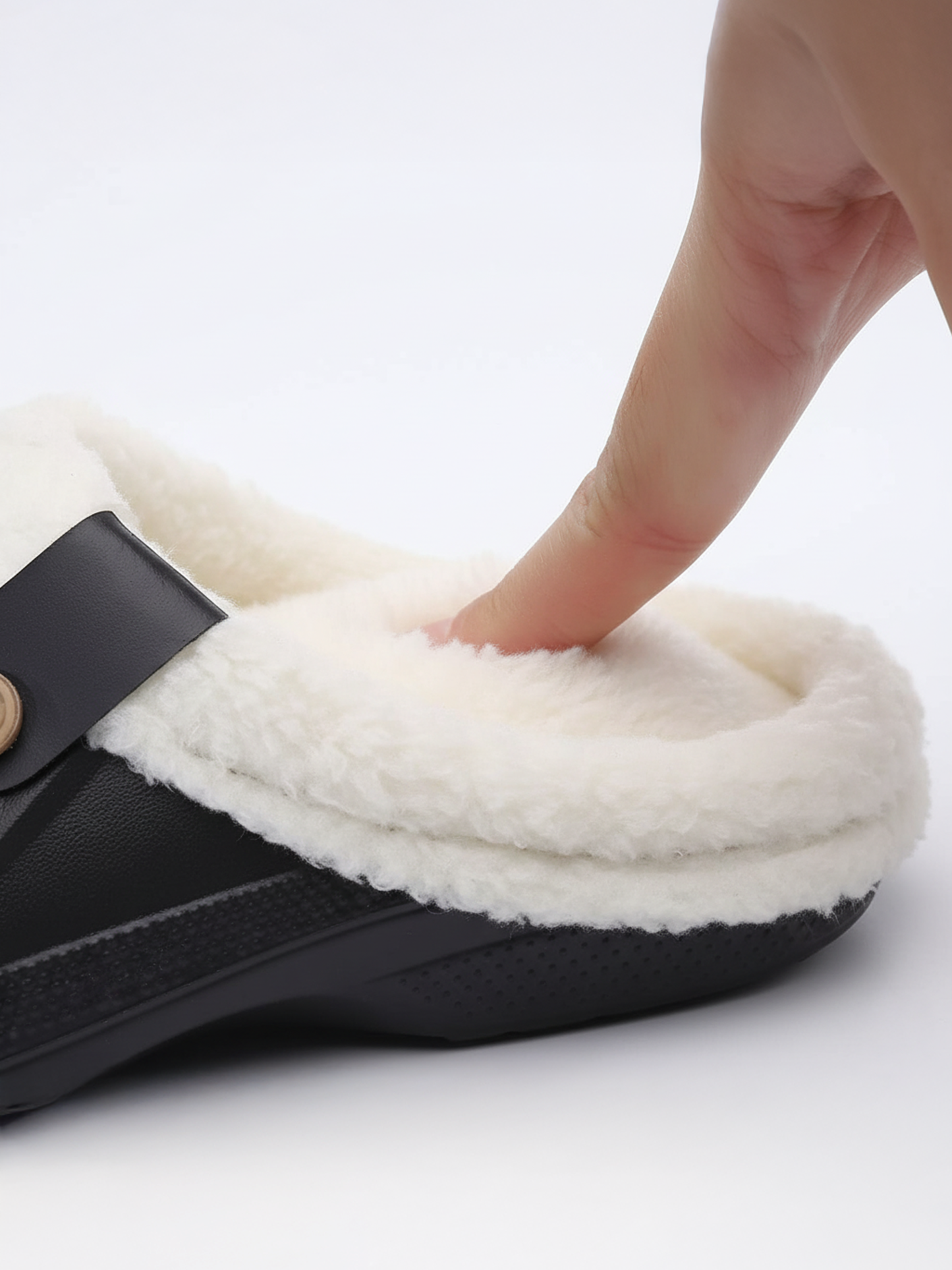 EvoComfort™ UltraWarm Winter Crocs Slippers