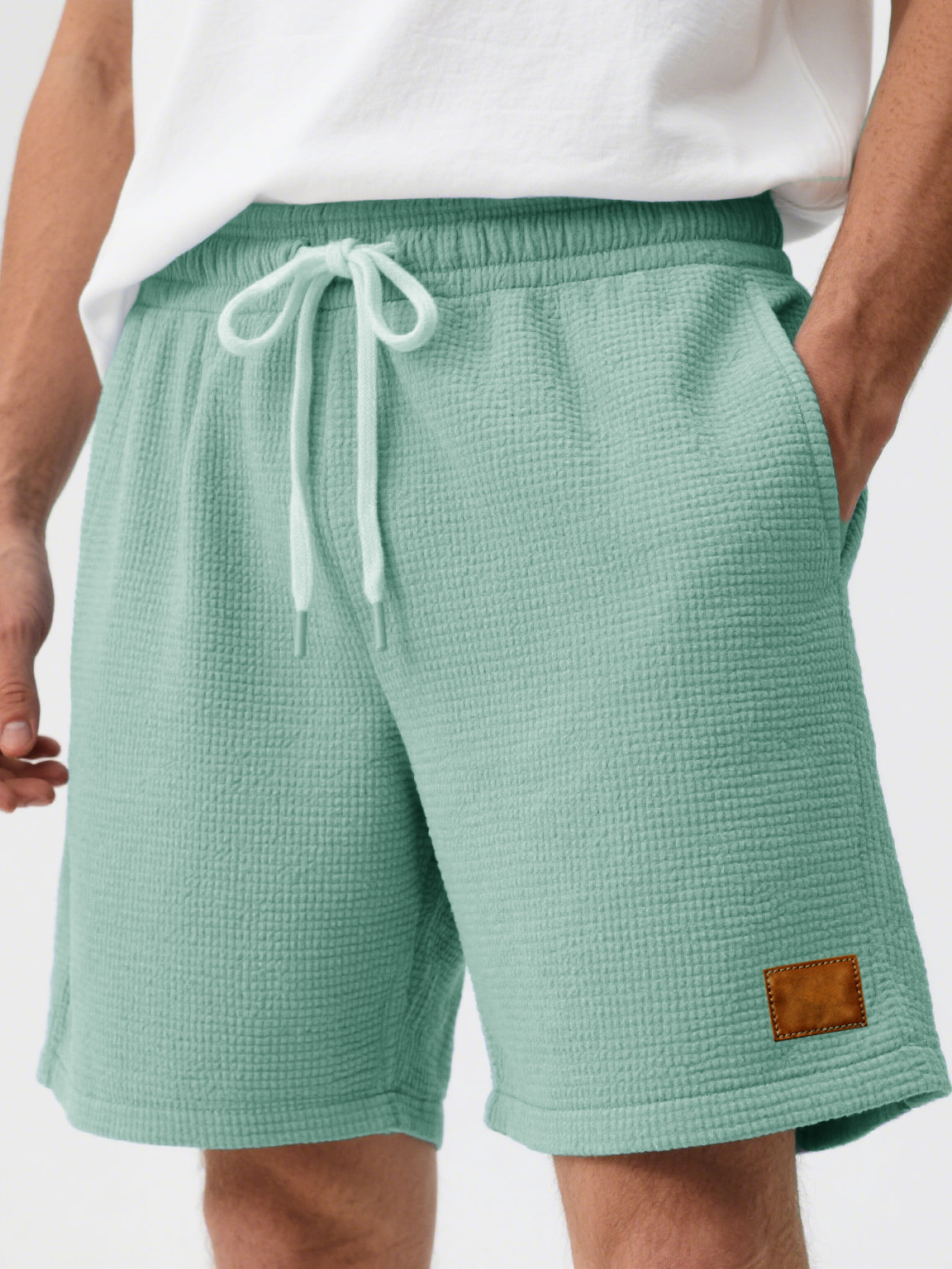 Men's Fashion Casual Waffle Fabric Embroidered Logo Lace-up Loose Shorts
