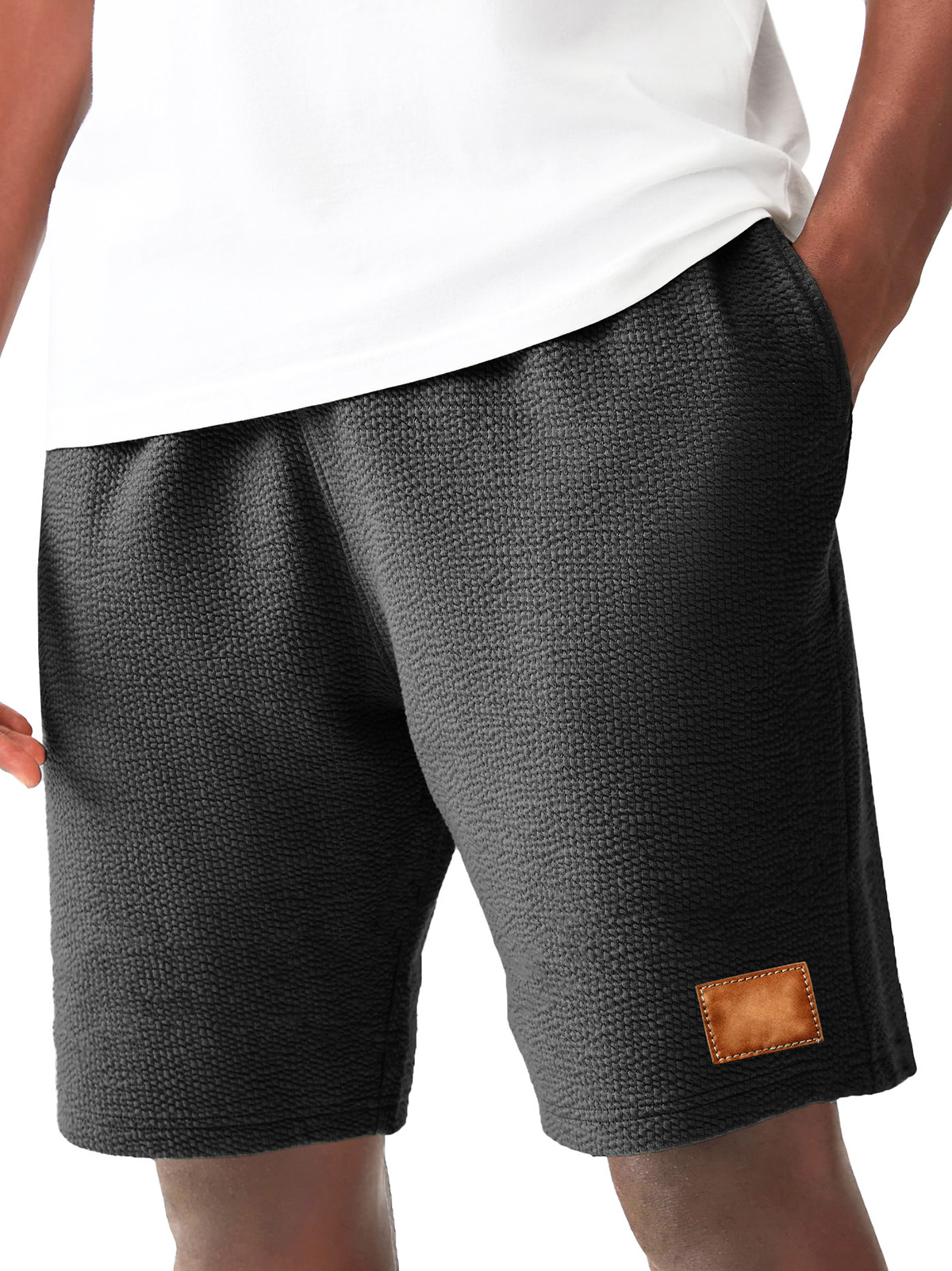 Men's Fashion Hawaiian Casual Embroidered Pleated Fabric Pocket Shorts