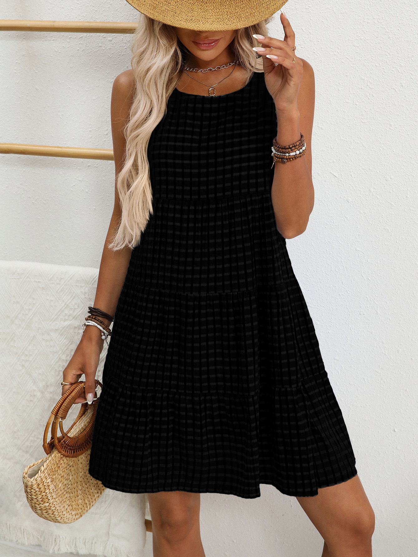 Women’s Sleeveless Gingham Dress – Lightweight & Breezy for Spring and Summer