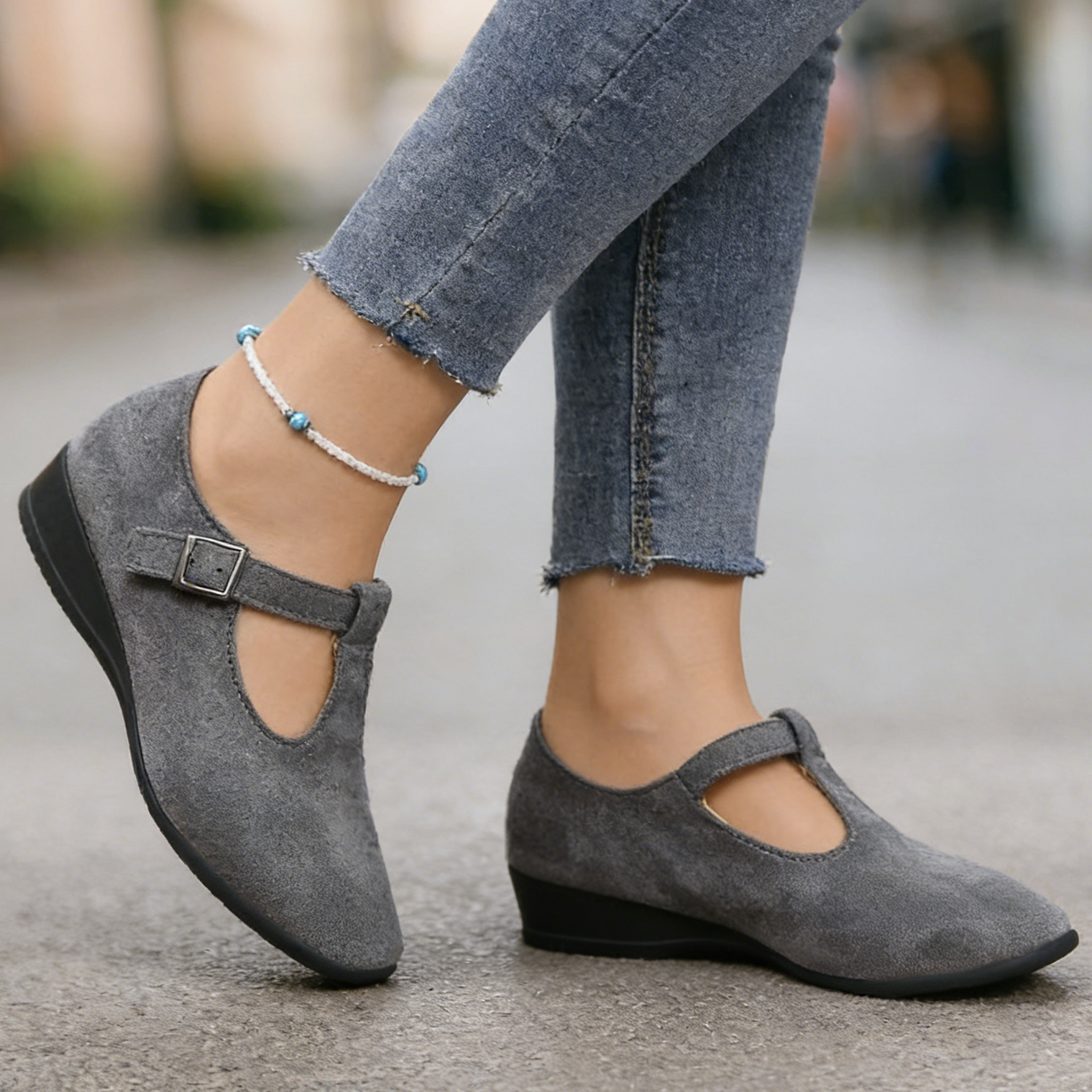 Women’s Casual Vintage Pointed-Toe Wedge Loafer with Buckle Strap