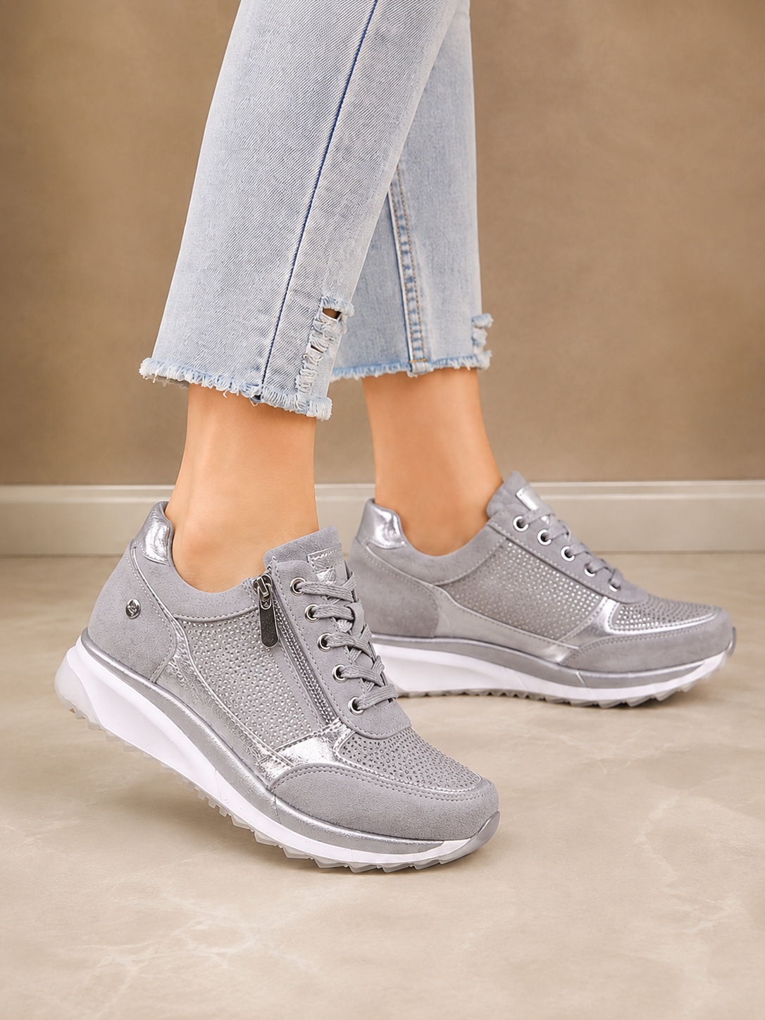 Women’s Orthopedic Comfy Sneakers