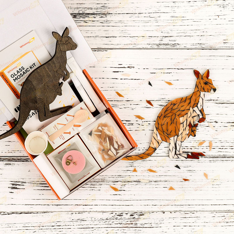 Kangaroos And Baby Mice Glass Mosaic Kit