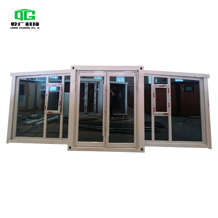 20feet expandable house