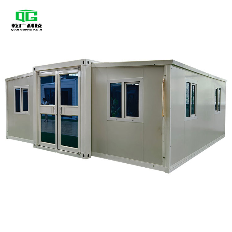 白色十字门双翼