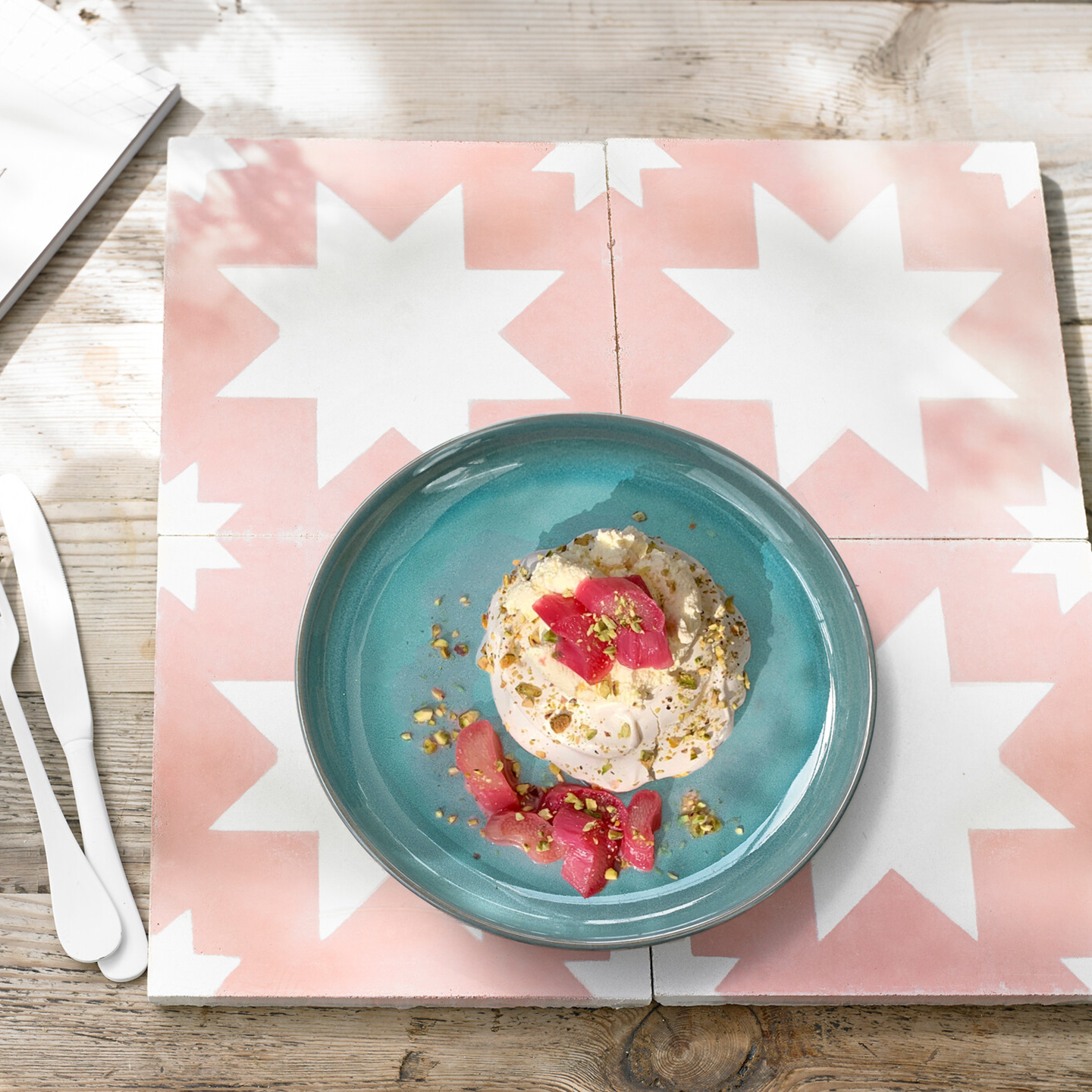 Azure Coupe Medium Plates - Set Of 4