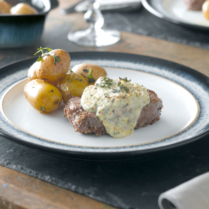 Halo 16 Piece Entertaining Set