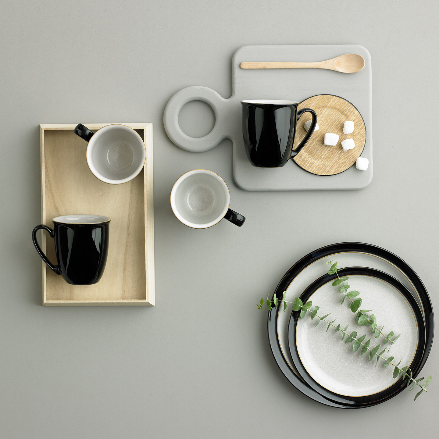 Elements Black Medium Plates - Set Of 4