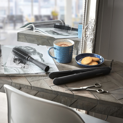 Studio Blue 16 Piece Dinner Set