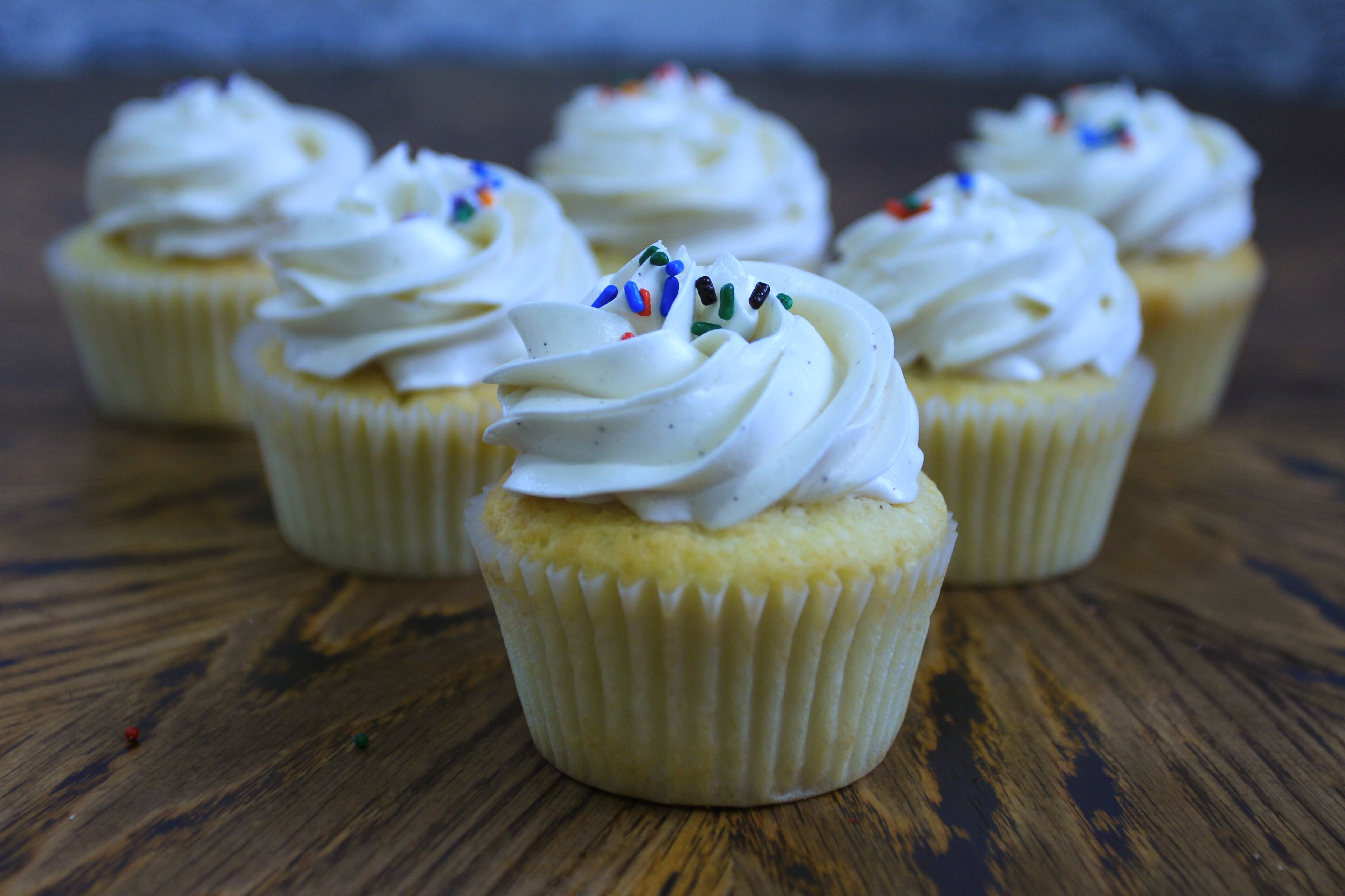 Vanilla cupcakes Vanilla cupcakes