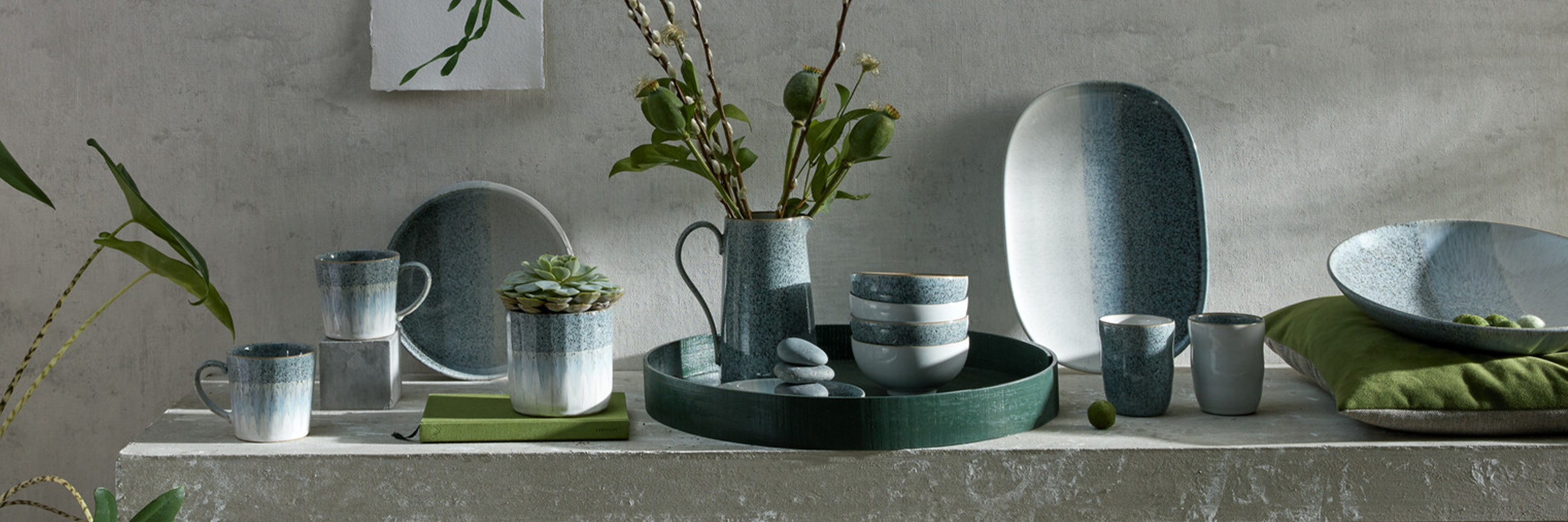 Studio Grey Accent