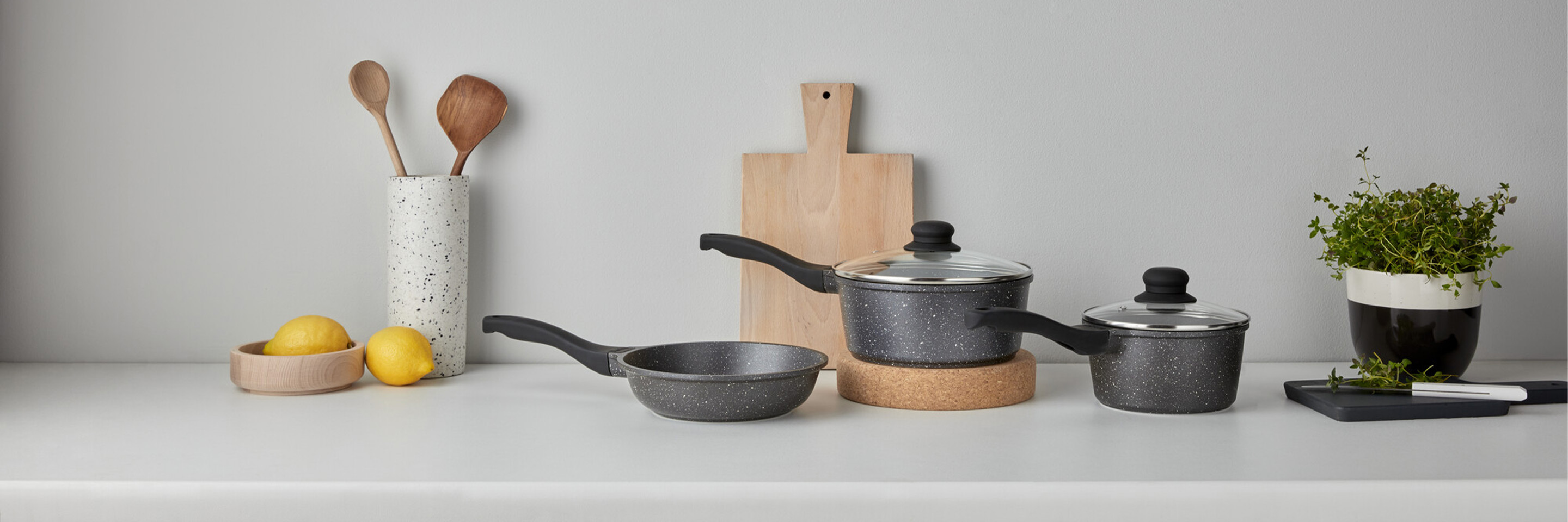 Cast Aluminium Pans