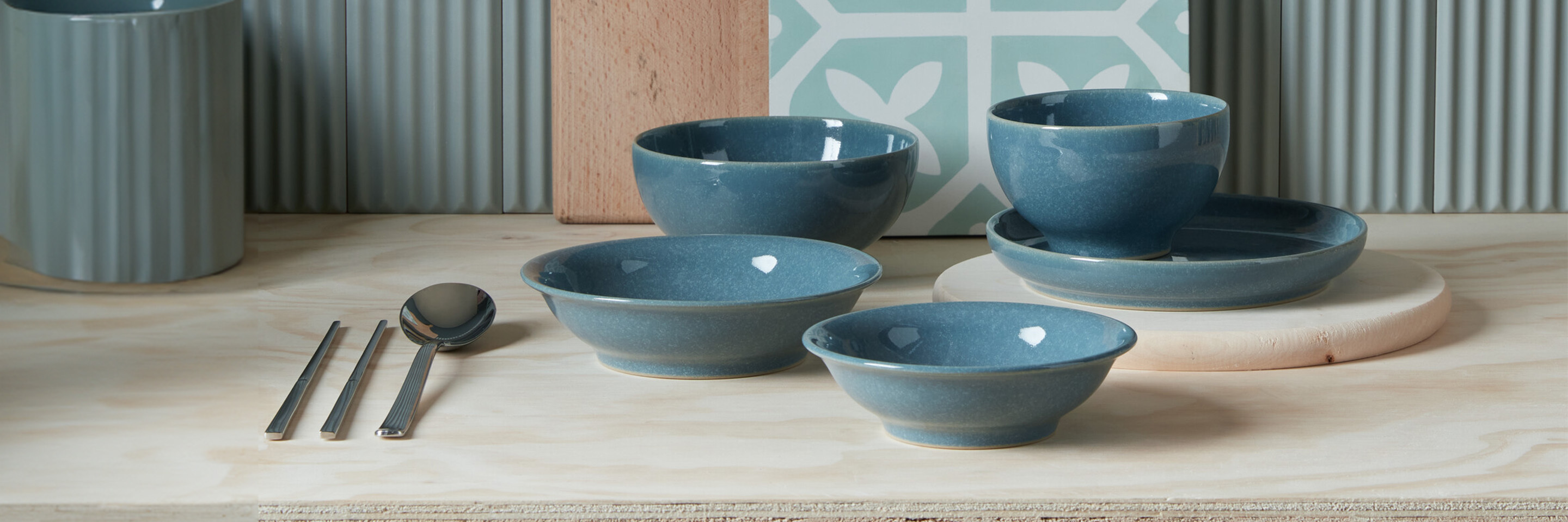 Elements Jade Dark Green