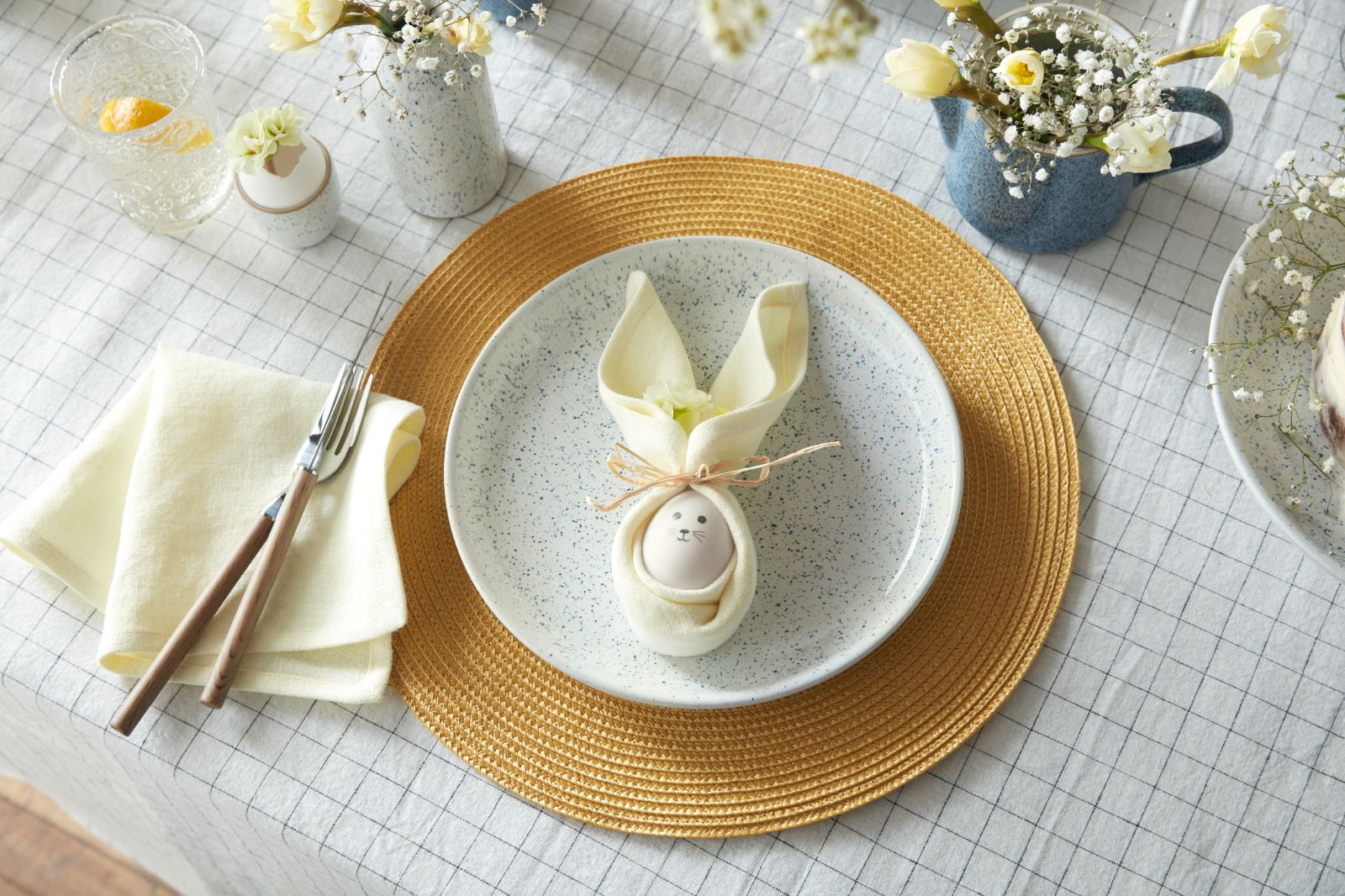 Easter bunny napkin fold Easter bunny napkin fold