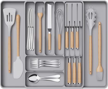 Silverware Organizer for Kitchen Drawers, Expandable Utensil Tray with Removable Knife Block
