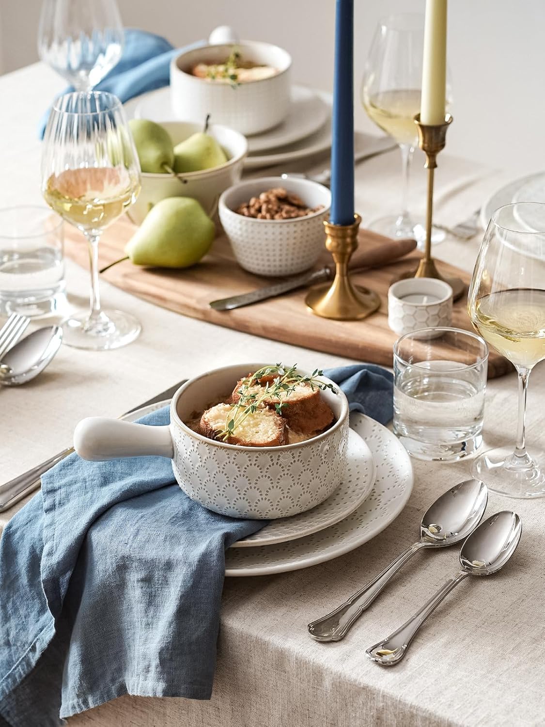 French Onion Soup Bowls, 18 Ounce Soup Bowls With Handles for Chili, Beef Stew, French Onion Soup Crocks Oven Safe - 5 inch, Set of 4, Arctic White