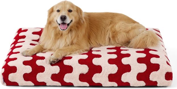 Extra Large Dog Bed-Thick Shredded Chopped Foam Pet Bed, Dog Bed Indoor with Removable Cover, Cute Modern Fuzzy Plush & Anti Slip Bottom(44x32', Red)