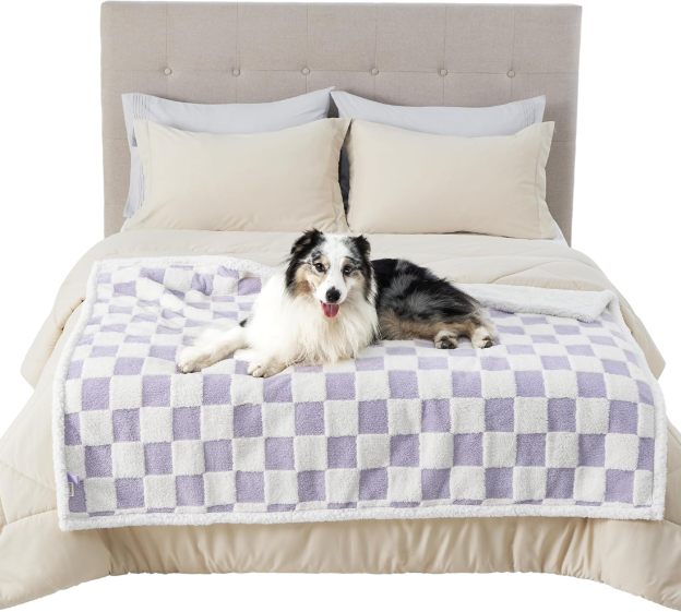 Waterproof Dog Blanket for Large Dogs - Washable Double Sided Dog Blankets with Warm Jacquard Shag and Soft Sherpa Fleece