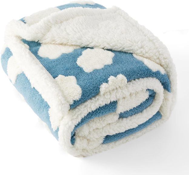 Waterproof Dog Blanket for Medium Dogs - Washable Double Sided Dog Blankets with Warm Jacquard Shag and Soft Sherpa Fleece