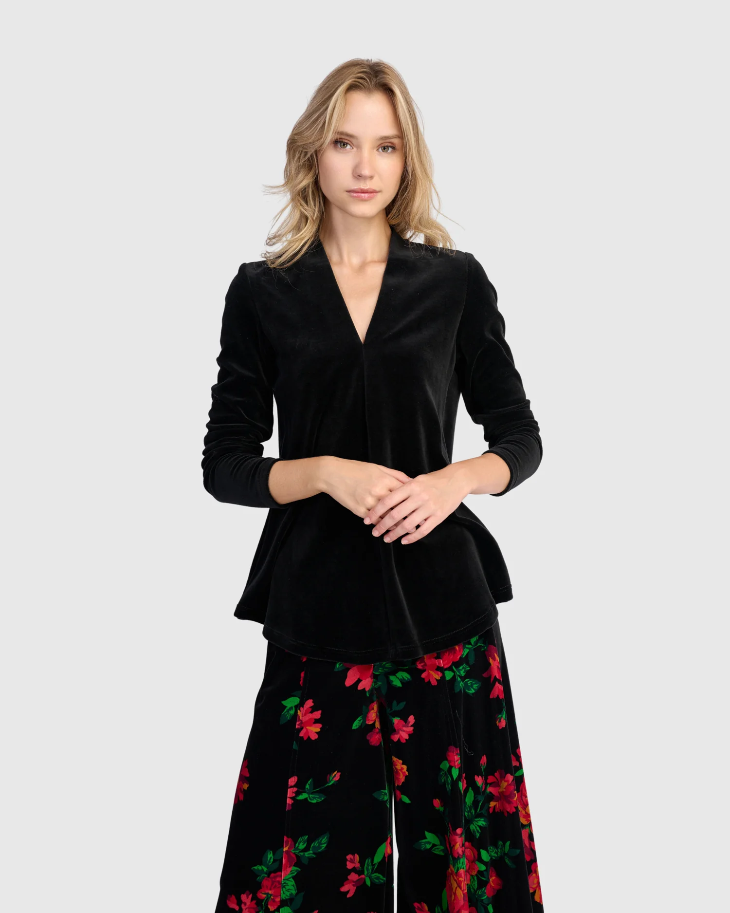 Everyday Velvet V-neck Top, Black