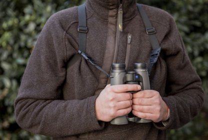 ZEISS Terra ED 10x42 černá/zelená + komfortní křížový popruh Zeiss