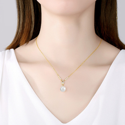 Onyx Thread NFC Pearl Necklace