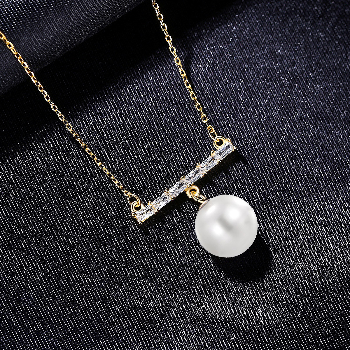 Vespera NFC Pearl Necklace