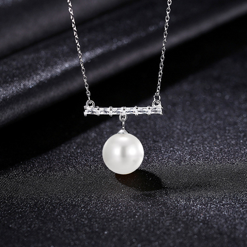 Vespera NFC Pearl Necklace