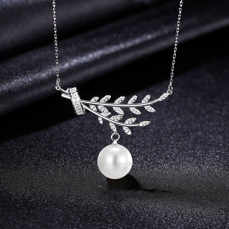 Celestia NFC Pearl Necklace