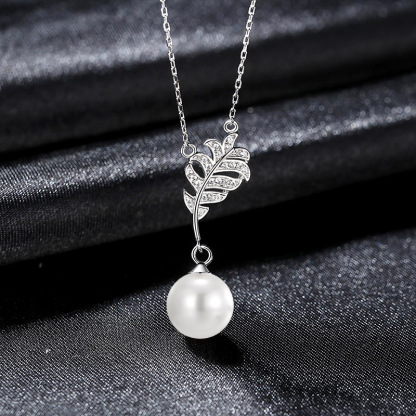 Fluxion NFC Pearl Necklace