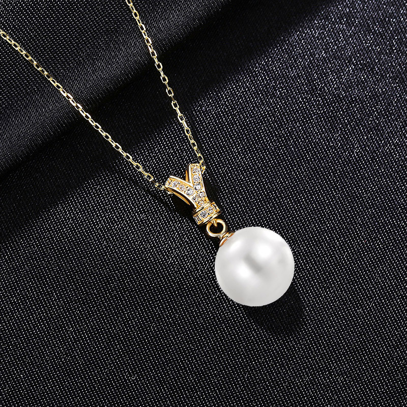 Zephyr Key NFC Pearl Necklace