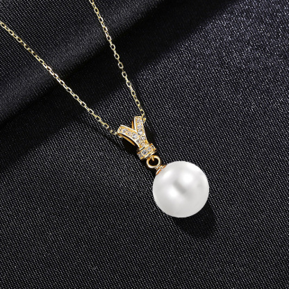 Zephyr Key NFC Pearl Necklace