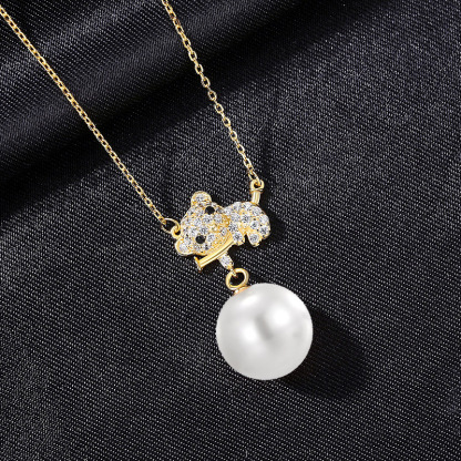 Nebula Link NFC Pearl Necklace