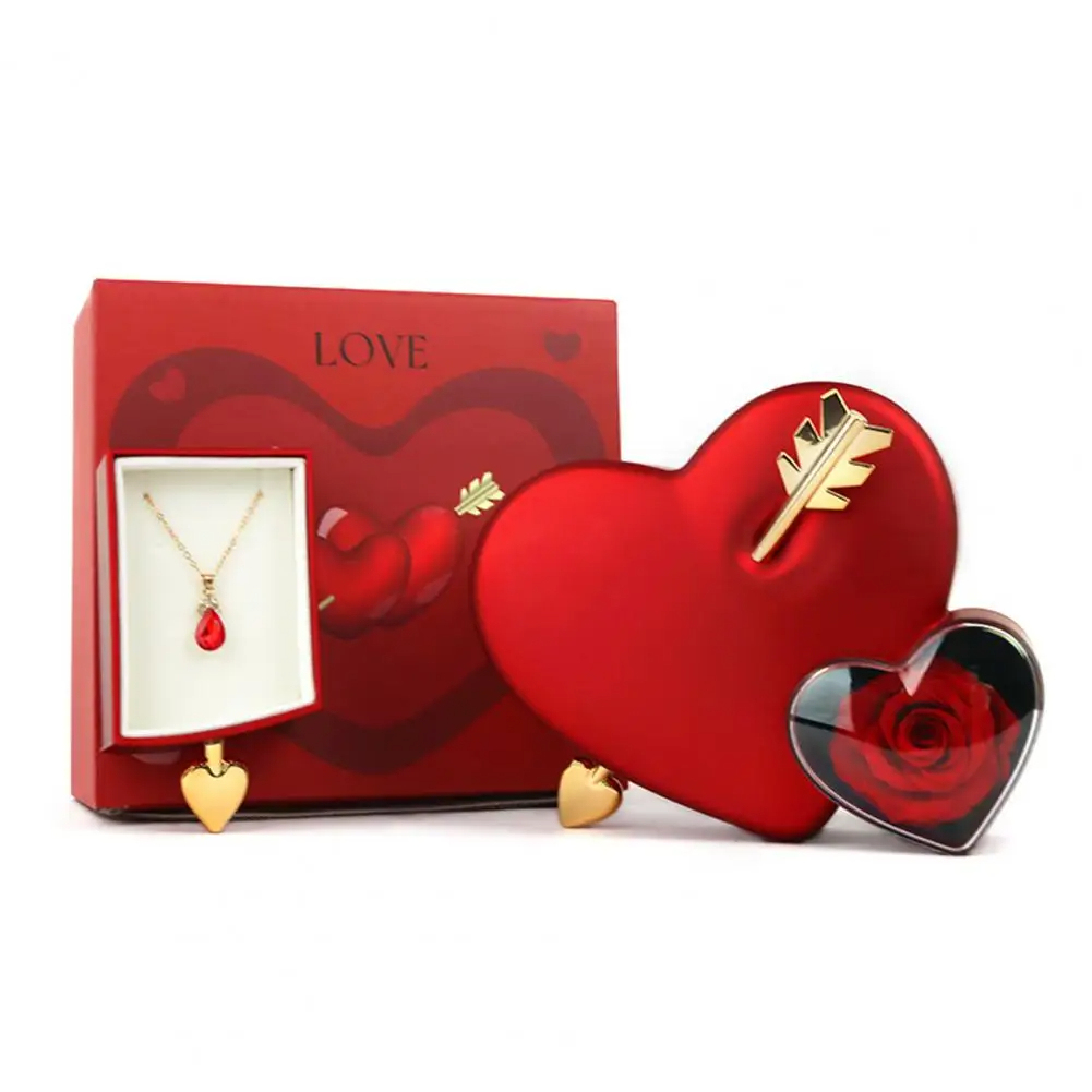 Arrow Heart Rose Box