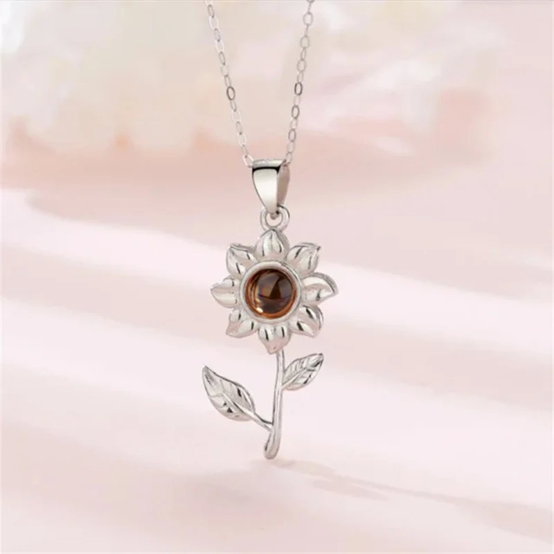 Light Projection Sunflower Necklace with Picture