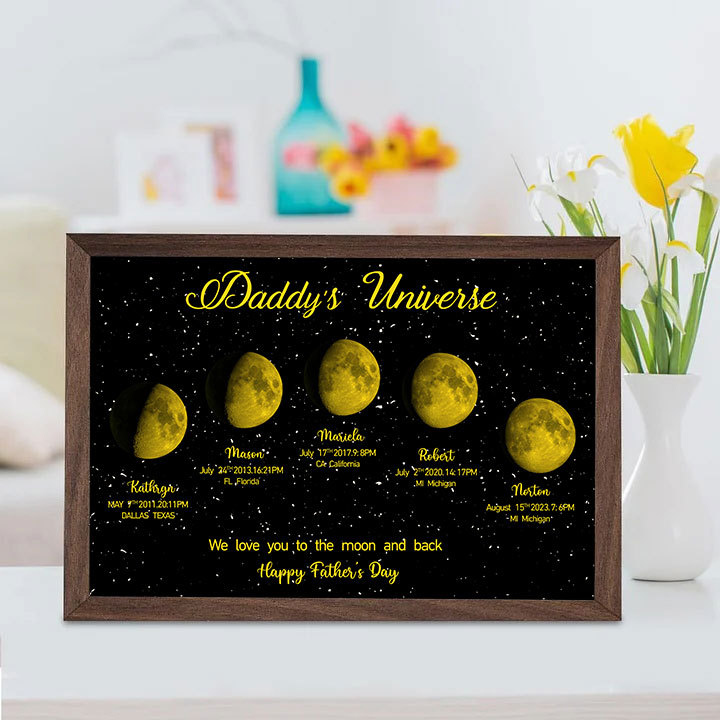 Personalized "We love you to the moon and back"  Wooden Name Family Tree Frame, Custom Last Name Sign for Dad, Fathers' Day Unique Gift for Dad