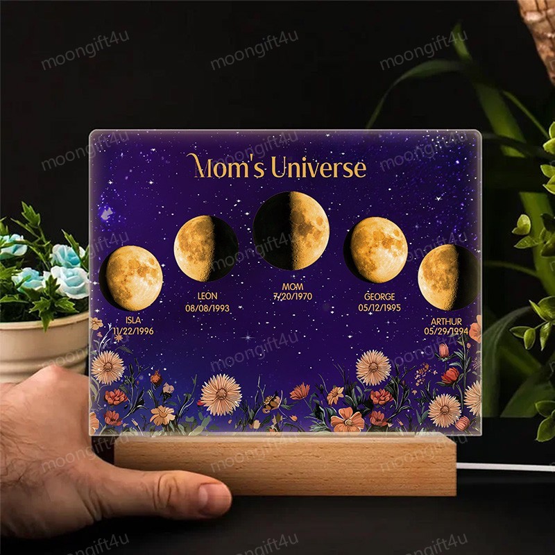 Mommy's Universe - Personalized Moon Phase Wood Base Led Light⭐️