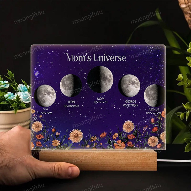 Mommy's Universe - Personalized Moon Phase Wood Base Led Light⭐️