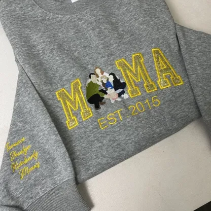 Personalized MAMA Embroidered Family Photo Glitter T-shirt Sweatshirtv